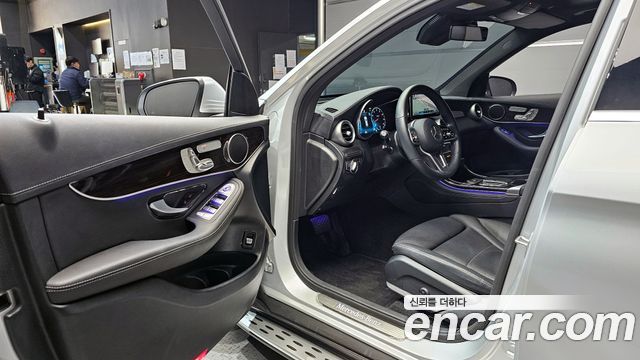Mercedes-Benz GLC-Class GLC300 4MATIC