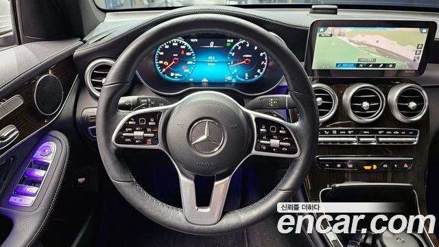 Mercedes-Benz GLC-Class GLC300 4MATIC