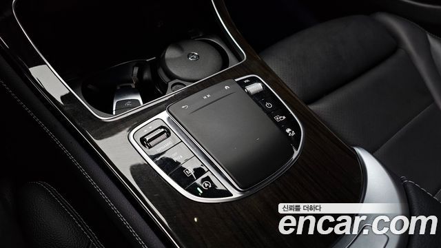 Mercedes-Benz GLC-Class GLC300 4MATIC