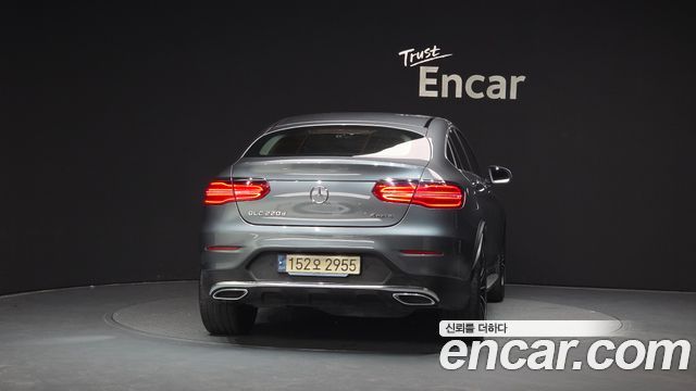 Mercedes-Benz GLC-Class GLC220 d 4MATIC Premium Coupe