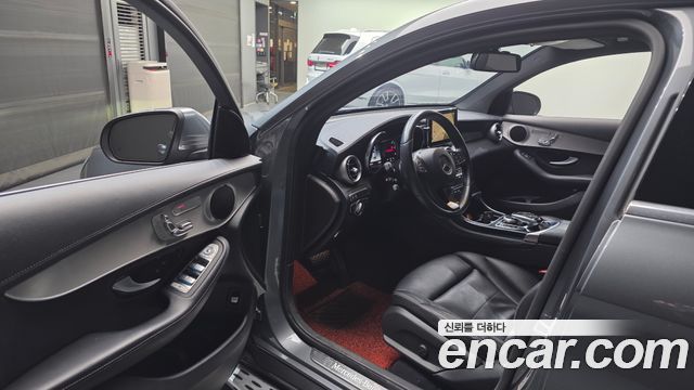 Mercedes-Benz GLC-Class GLC220 d 4MATIC Premium Coupe