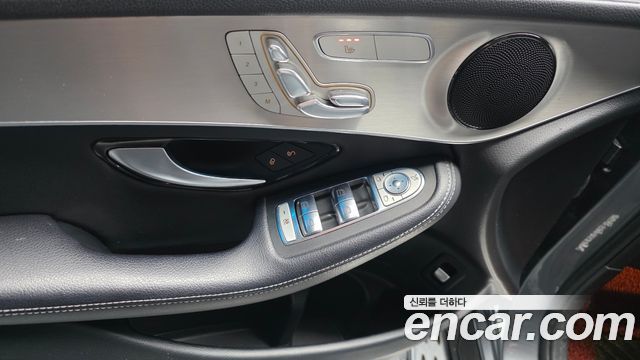 Mercedes-Benz GLC-Class GLC220 d 4MATIC Premium Coupe