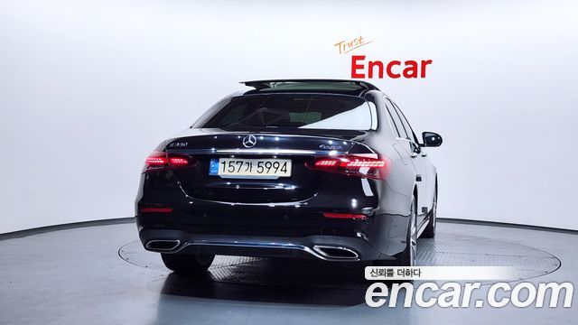 Mercedes-Benz E-Class E350 4MATIC AMG Line