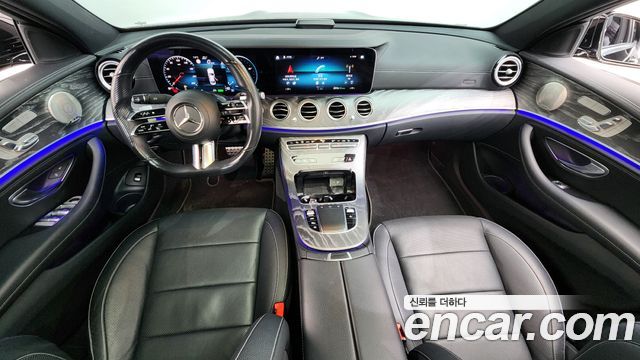 Mercedes-Benz E-Class E350 4MATIC AMG Line