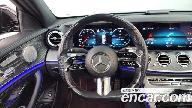 Mercedes-Benz E-Class E350 4MATIC AMG Line