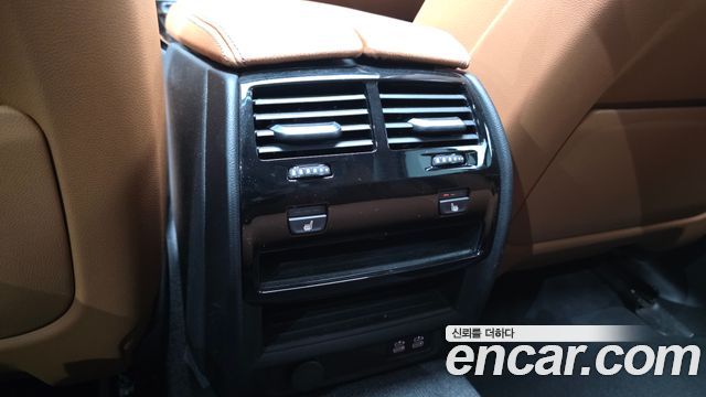BMW 5-Series 520i Luxury