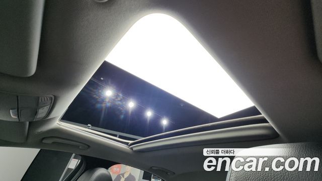 Mercedes-Benz E-Class E200 Avantgarde