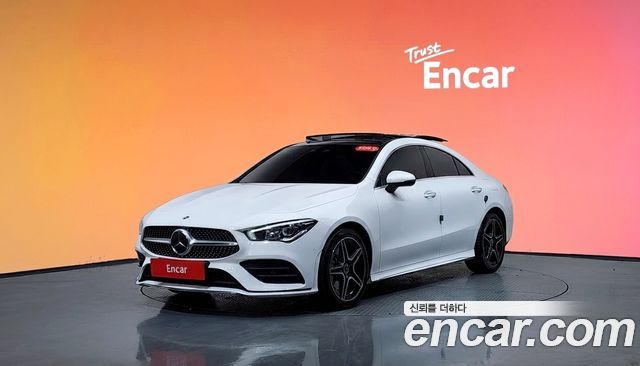 Mercedes-Benz CLA-Class CLA250 4MATIC