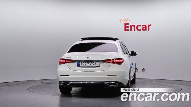 Mercedes-Benz C-Class C200 Avantgarde