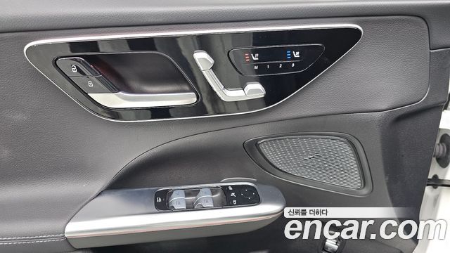 Mercedes-Benz C-Class C200 Avantgarde