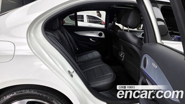 Mercedes-Benz E-Class E250 Avantgarde