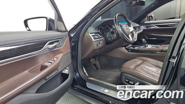 BMW 7-Series 740d xDrive M Sport