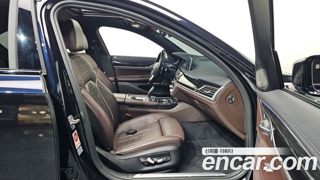 BMW 7-Series 740d xDrive M Sport