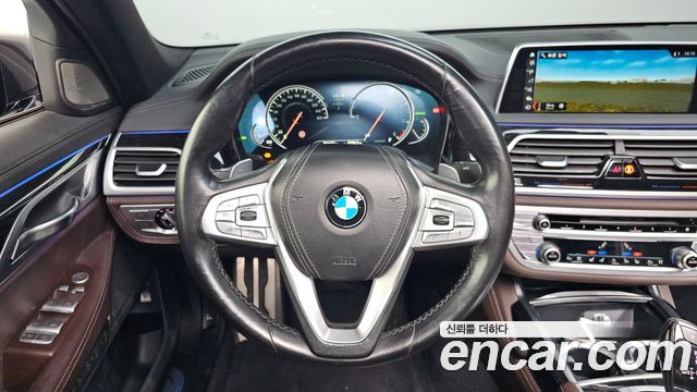 BMW 7-Series 740d xDrive M Sport