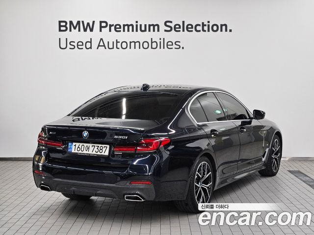BMW 5-Series 530i xDrive M Sport Package