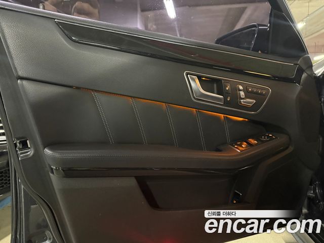 Mercedes-Benz E-Class E350 BlueTec 4MATIC