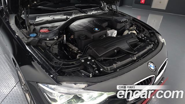 BMW 3-Series 320i M Sport