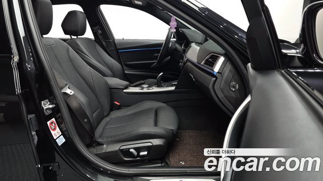 BMW 3-Series 320i M Sport