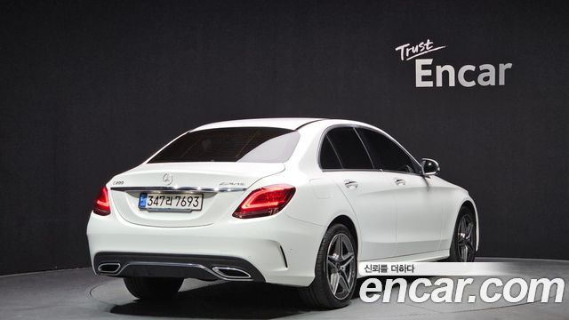 Mercedes-Benz C-Class C200 AMG Line