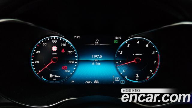 Mercedes-Benz C-Class C200 AMG Line