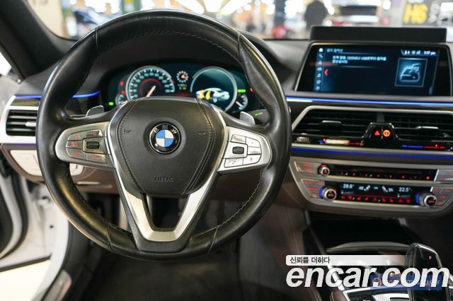 BMW 7-Series 740d xDrive M Sport