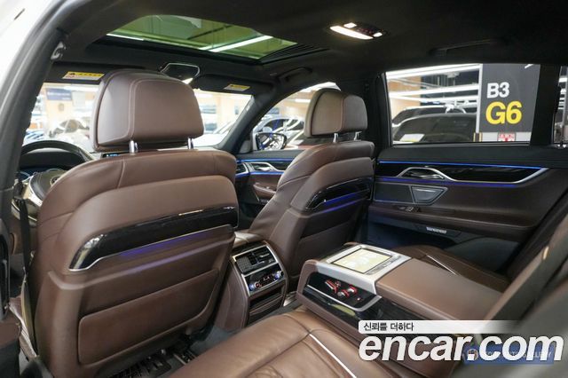 BMW 7-Series 740d xDrive M Sport