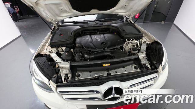 Mercedes-Benz GLC-Class GLC220 d 4MATIC
