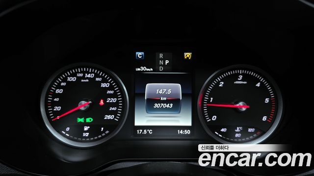 Mercedes-Benz GLC-Class GLC220 d 4MATIC