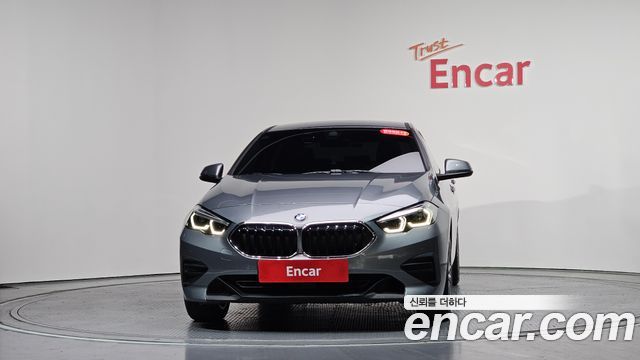 BMW 2-Series 220i Advantage