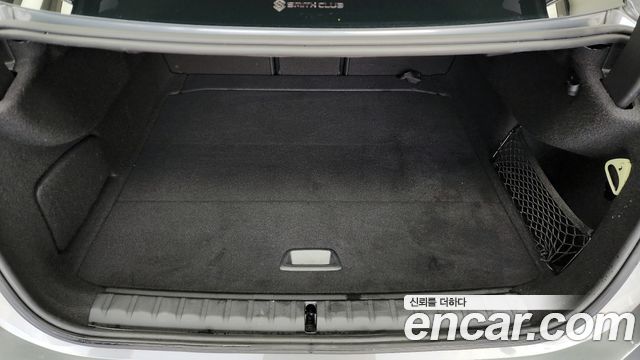 BMW 2-Series 220i Advantage