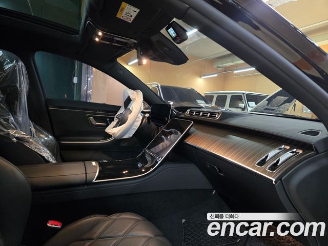Mercedes-Benz S-Class Maybach S680 4MATIC