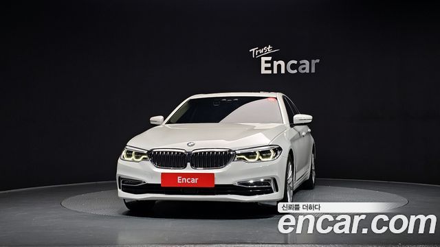 BMW 5-Series 530i xDrive Luxury Plus