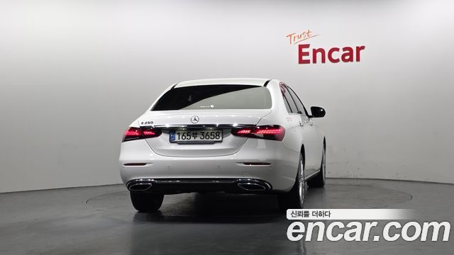 Mercedes-Benz E-Class E250 Exclusive