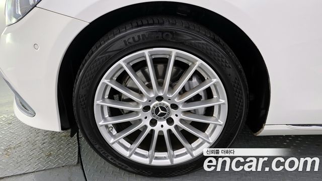 Mercedes-Benz E-Class E250 Exclusive