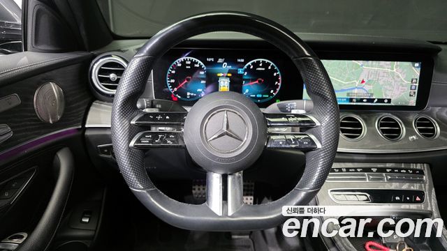 Mercedes-Benz E-Class E350 4MATIC AMG Line