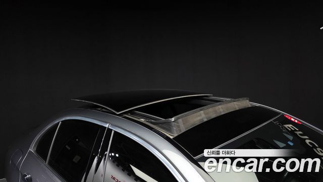 Mercedes-Benz E-Class E350 4MATIC AMG Line