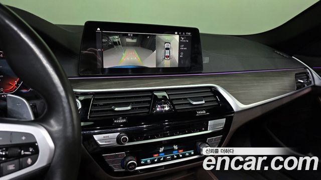 BMW 5-Series 520d M Sport Package Plus