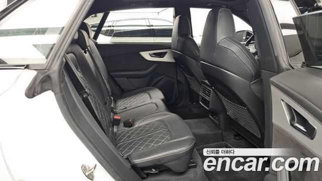 Audi Q8 55 TFSI Quattro Premium