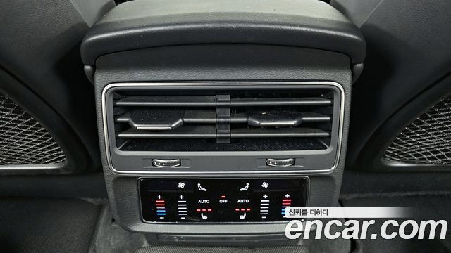 Audi Q8 55 TFSI Quattro Premium