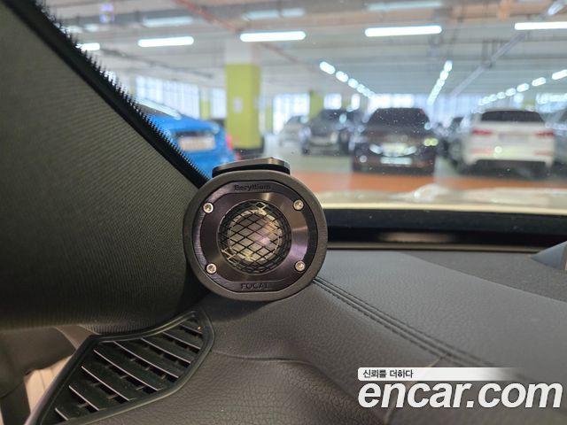 Mercedes-Benz S-Class S63 AMG 4MATIC Coupe
