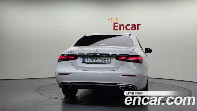 Mercedes-Benz E-Class E250 Avantgarde