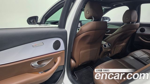 Mercedes-Benz E-Class E250 Avantgarde