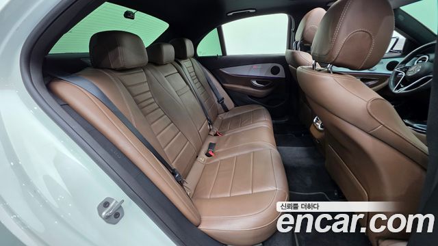 Mercedes-Benz E-Class E250 Avantgarde