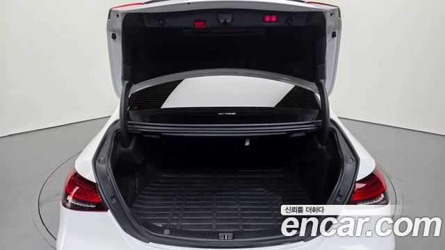 Mercedes-Benz E-Class E250 Avantgarde