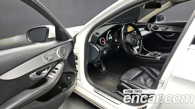 Mercedes-Benz C-Class C220 d Avantgarde