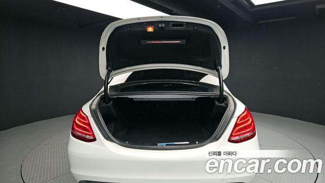 Mercedes-Benz C-Class C220 d Avantgarde