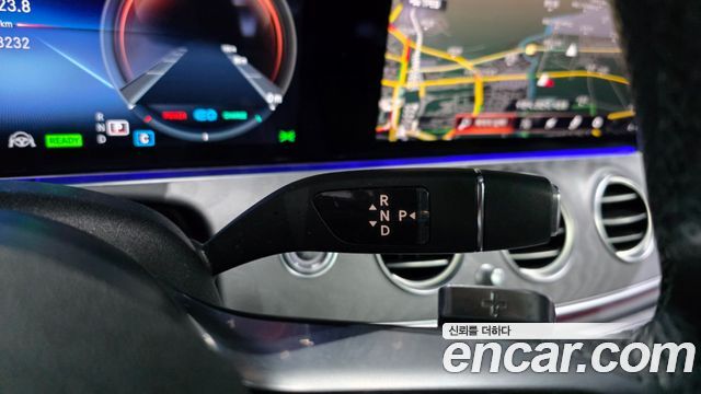 Mercedes-Benz E-Class E350 4MATIC AMG Line