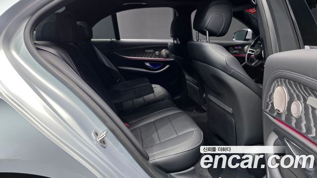Mercedes-Benz E-Class E350 4MATIC AMG Line