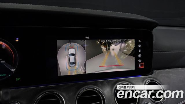 Mercedes-Benz E-Class E350 4MATIC AMG Line