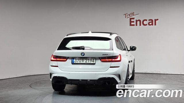 BMW 3-Series 320d Touring M Sport